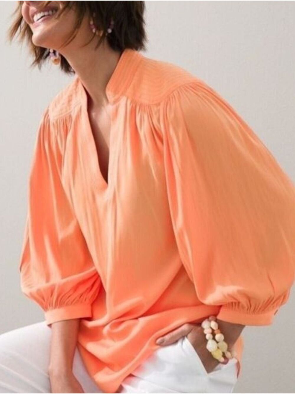 CHICO'S TEXTURED STITCHED V-NECK BALLOON SLEEVE BLOUSE EUC SIZE XS SMALL 0